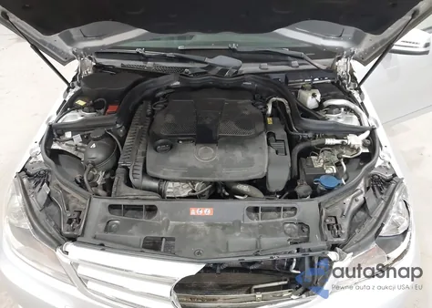 2013 Mercedes-Benz C 300 Sport 4Matic from USA, damaged, VIN WDDGF8AB5DA792406